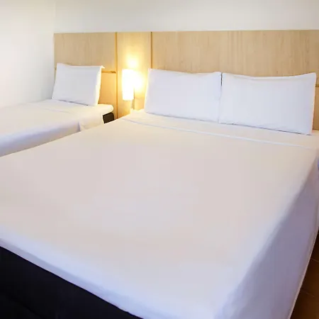 Ibis Maceio Pajucara Hotel Exterior photo