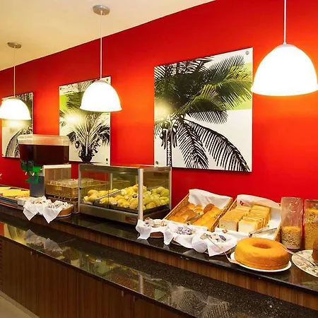 Ibis Maceio Pajucara 